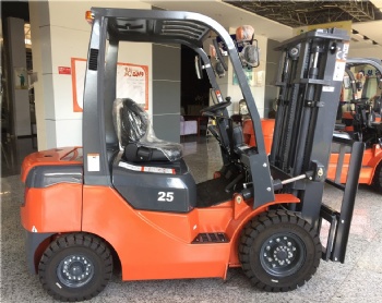 2 tons 2.5 tons diesel forklift