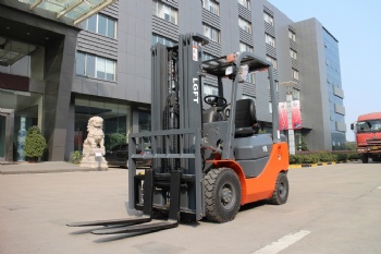 1.5 tons 1.8 tons diesel forklift