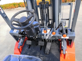 1.5 tons 1.8 tons diesel forklift