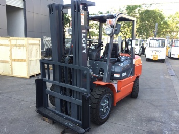 4 tons 4.5 tons LPG forklift