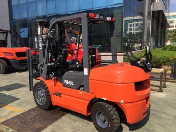 4 tons 4.5 tons LPG forklift