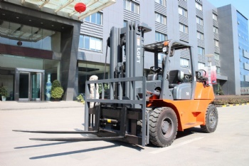 5 tons 7 tons LPG forklift