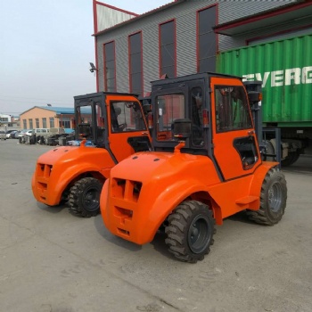 3 tons 3.5 tons 4WD terrain forklift