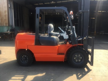 4 tons 4.5 tons diesel forklift