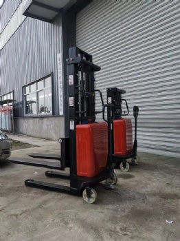 1 tons semi electric stacker